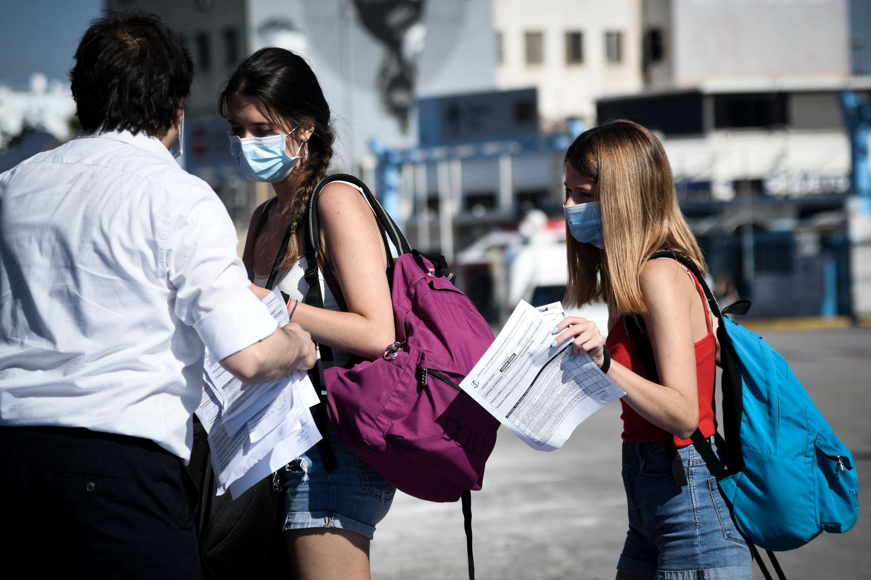 «Ψήφο εμπιστοσύνης» μόνο στο εθνικό σύστημα υγείας, σύμφωνα με έρευνα για την πανδημία