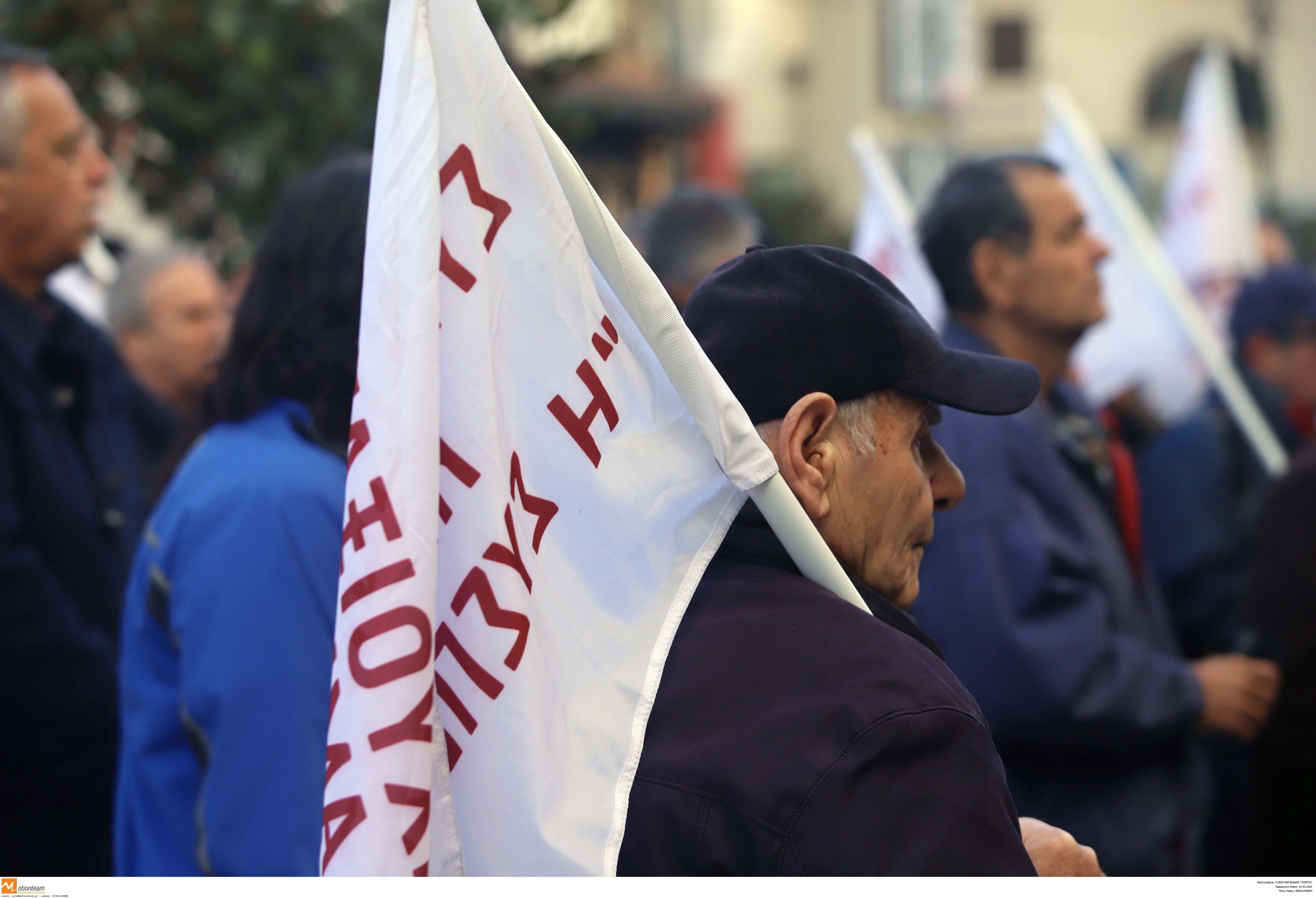 Νέες προσφυγές για αναδρομικά επικουρικών και δώρων