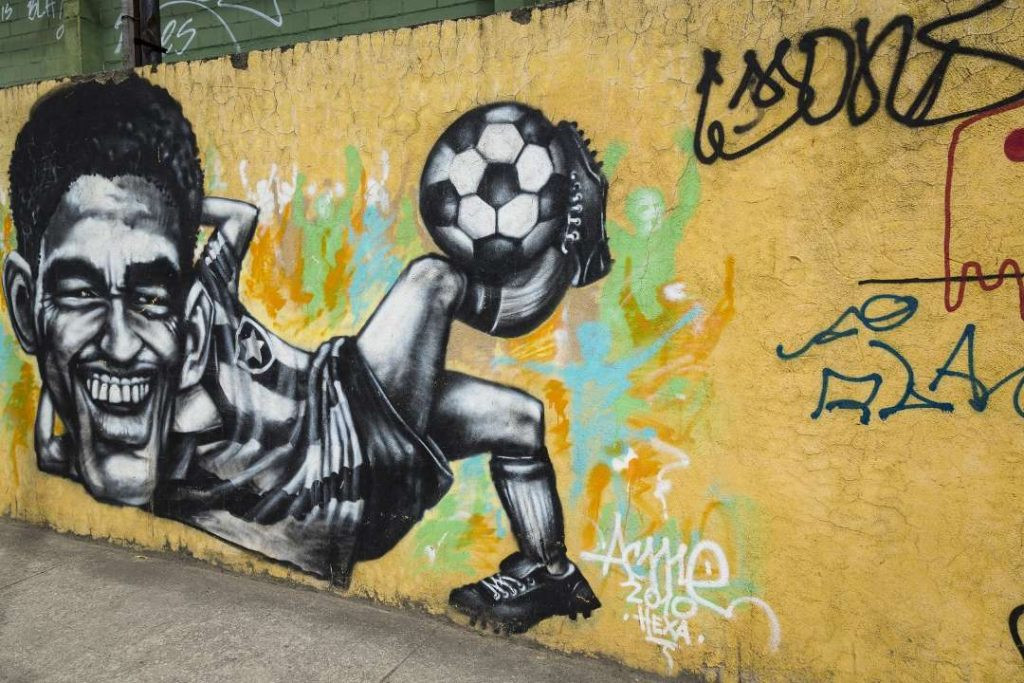 Graffiti: τέχνη στους δρόμους με θέμα το ποδόσφαιρο [φώτο]