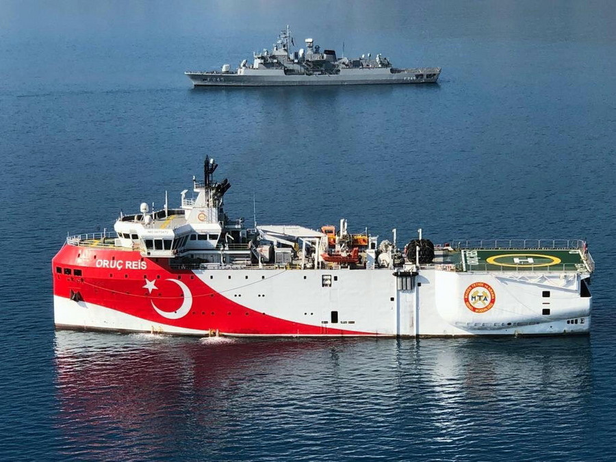 Κλιμάκωση μετά τη νέα τουρκική NAVTEX για έρευνες νότια του Καστελλόριζου