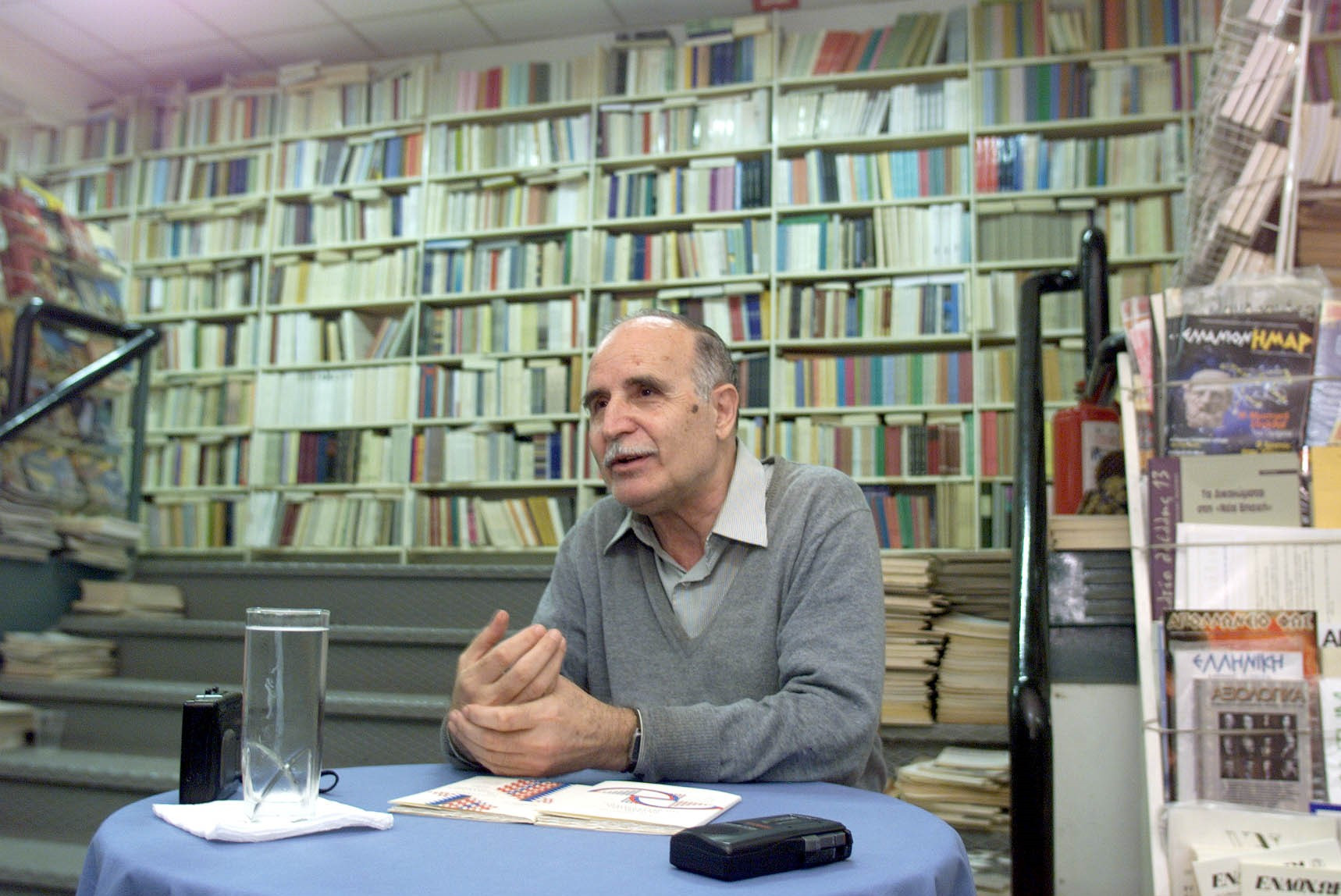 Πέθανε ο σπουδαίος ποιητής Ντίνος Χριστιανόπουλος