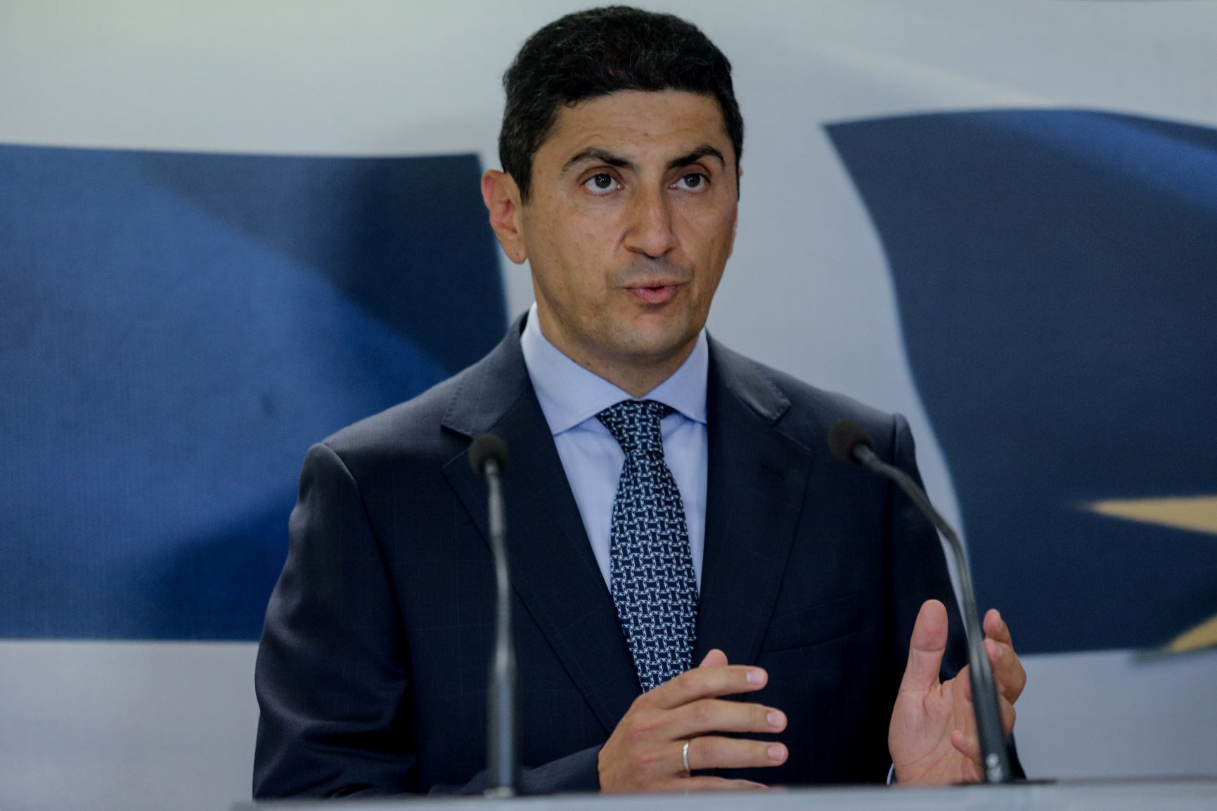 Επιστολή FIFA/UEFA σε ΕΠΟ και Αυγενάκη: «Εκλογές τον Οκτώβριο αλλιώς Grexit»