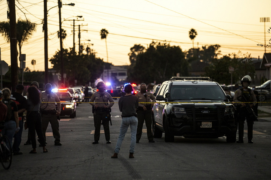 Οργή για τον νέο θάνατο αφροαμερικανού στο Λος Άντζελες – Αστυνομικοί τον πυροβόλησαν 20 φορές