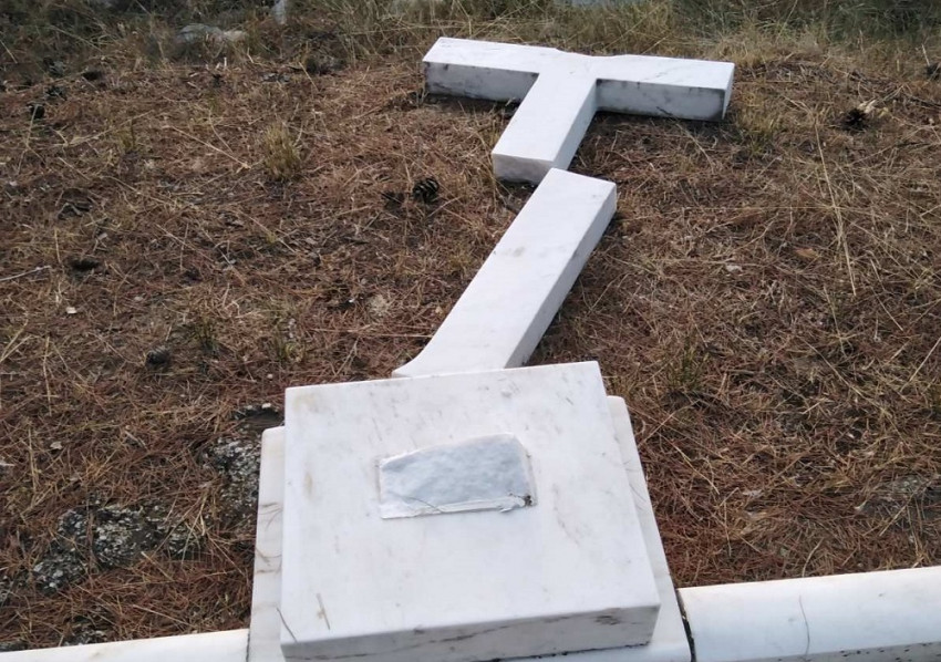 Βανδάλισαν τους τάφους του Παύλου και της Φρειδερίκης στο Τατόι
