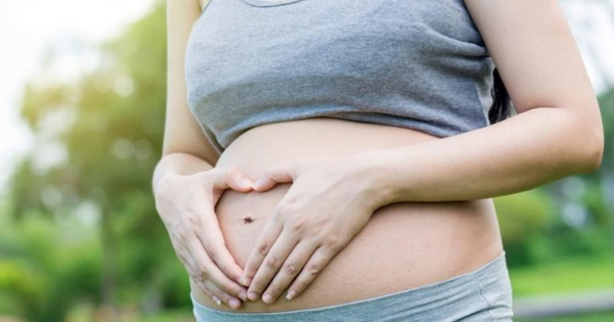 Οι έγκυες με Covid-19 είναι πιθανότερο να γεννήσουν πρόωρα