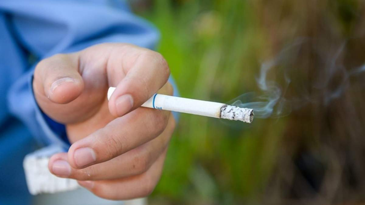 Και οι περιστασιακοί καπνιστές κινδυνεύουν από καρκίνο των πνευμόνων