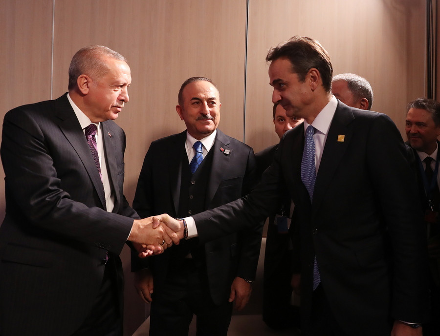 «Ναι» σε συνάντηση με Ερντογάν, λέει ο Μητσοτάκης – Τι (δεν) είπε για τη «μυστική συμφωνία»