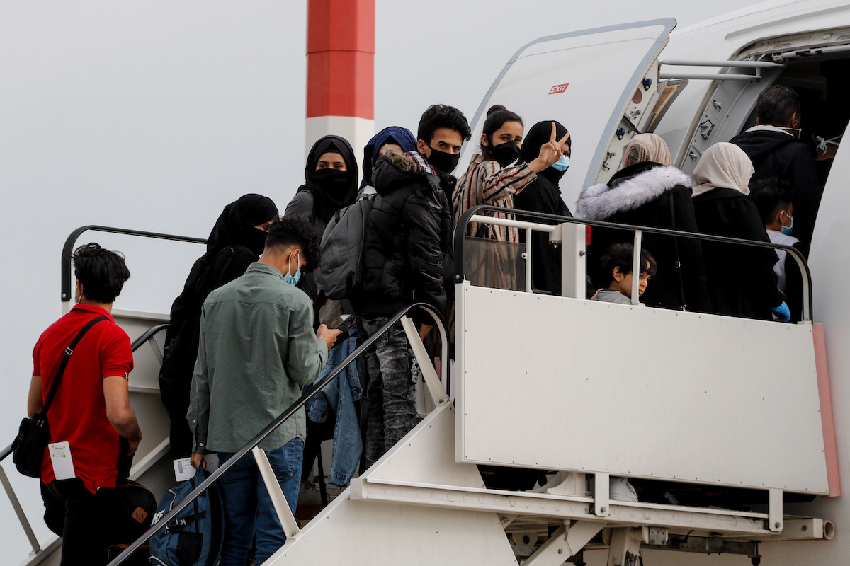 Η Γερμανία ανακοίνωσε ότι θα δεχτεί 1.553 πρόσφυγες από τα ελληνικά νησιά
