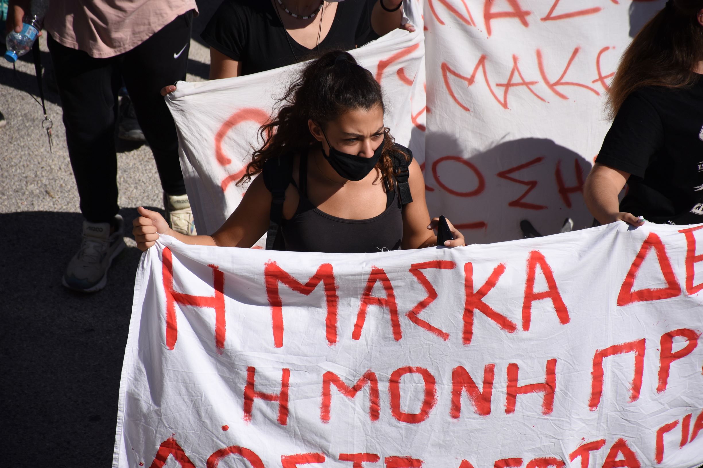 Α. Λινού για σχολικές αίθουσες και Μέσα Μαζικής Μεταφοράς: Μόνο η μάσκα δεν αρκεί