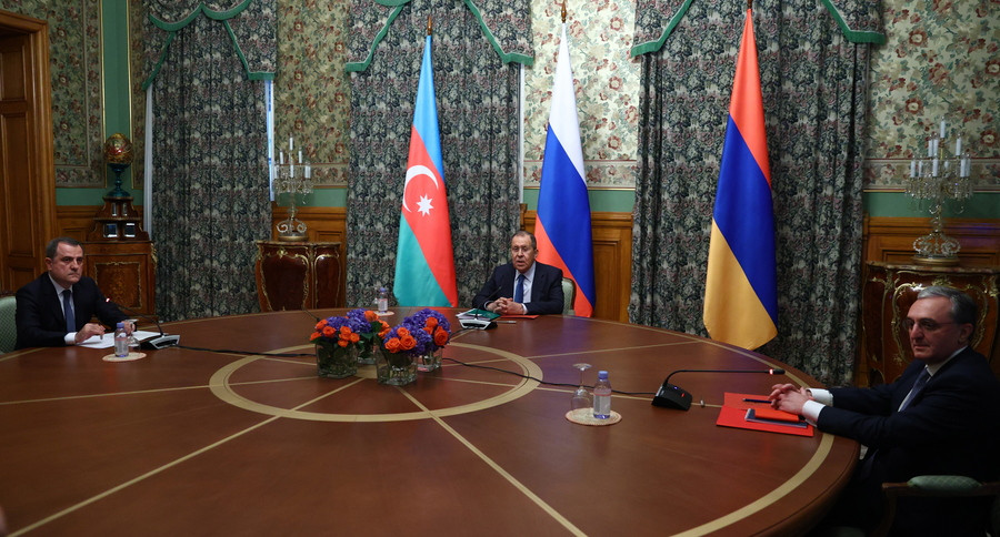Εκεχειρία στο Ναγκόρνο Καραμπάχ μετά από συμφωνία Αζερμπαϊτζάν – Αρμενίας