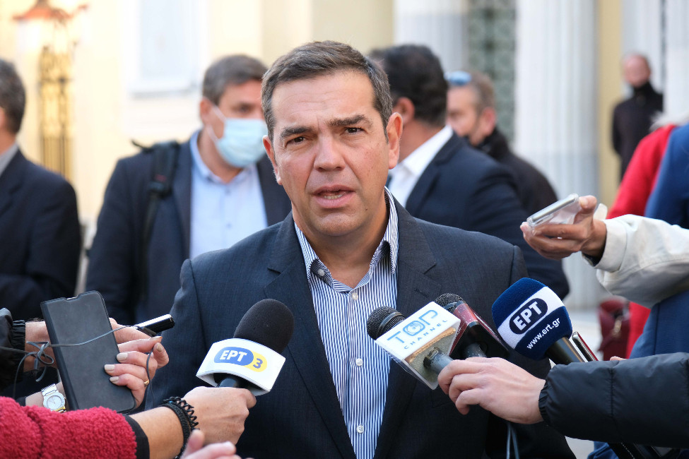 Τσίπρας για φονικό σεισμό συη Σάμο: Δύσκολη μέρα για ολόκληρη την Ελλάδα