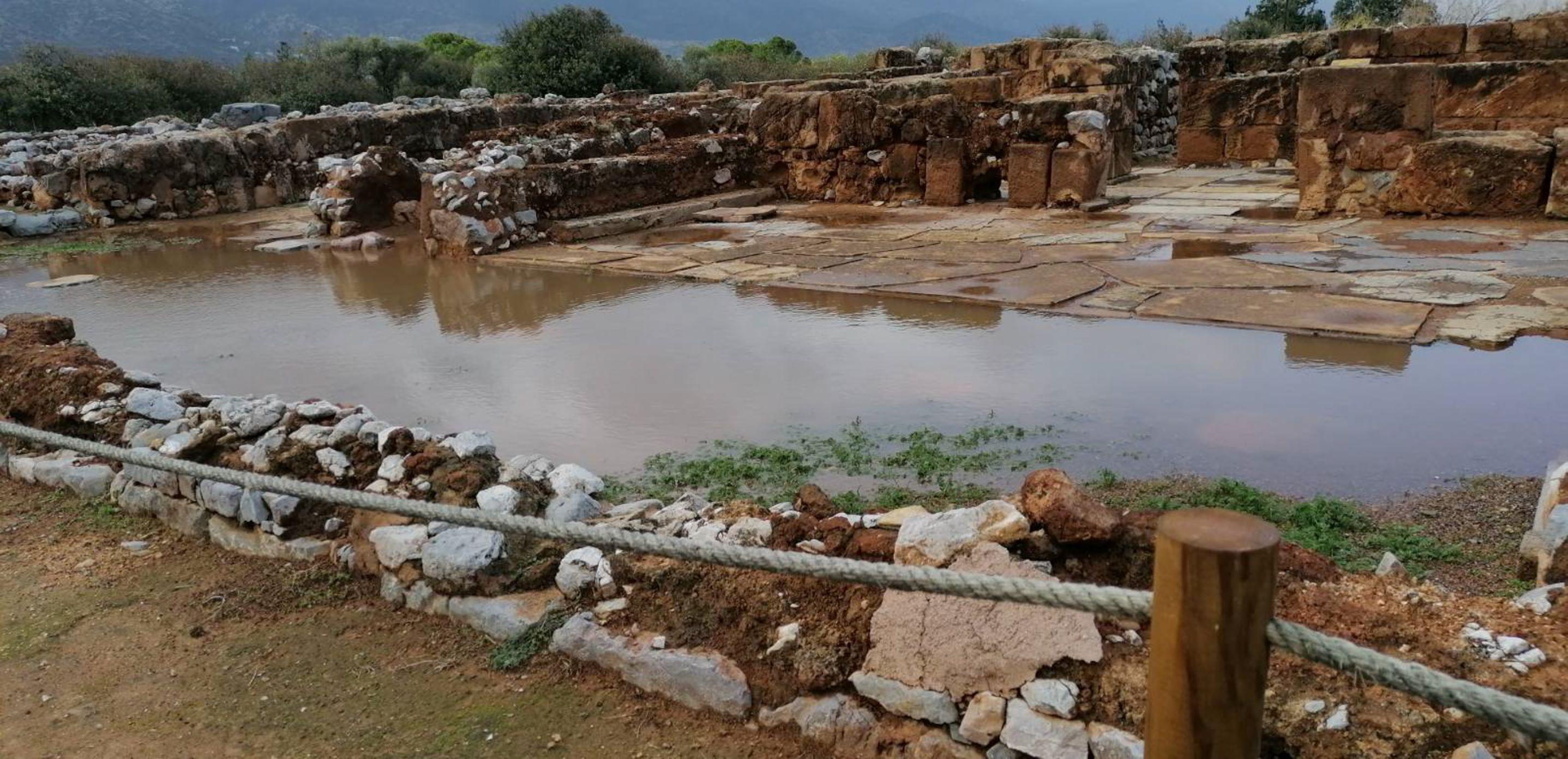 Κρήτη: Πλημμύρισε ο αρχαιολογικός χώρος στα Μάλια