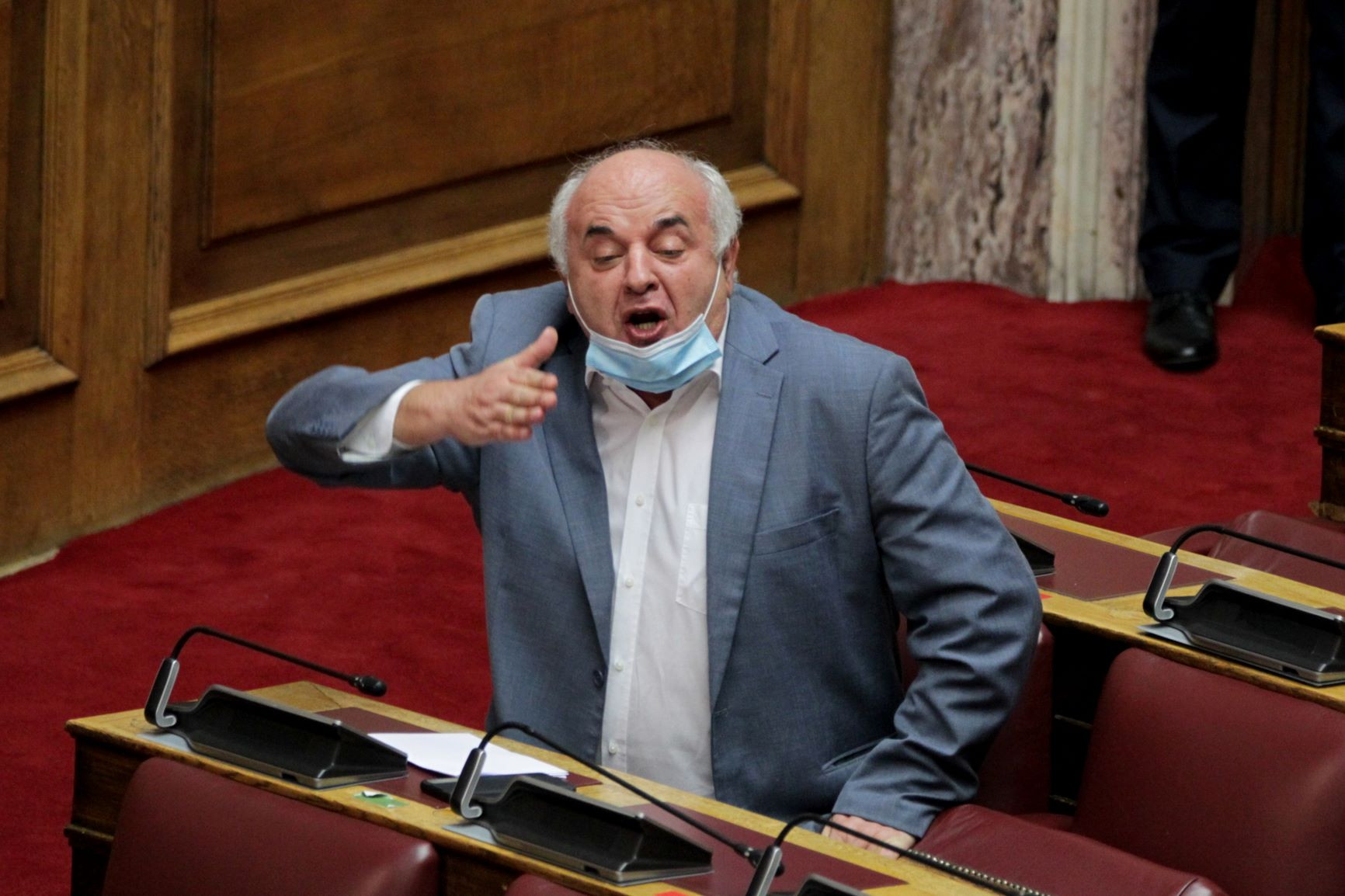Καραθανασόπουλος: Η πολιτική μ@λ@κία έχει και όριο