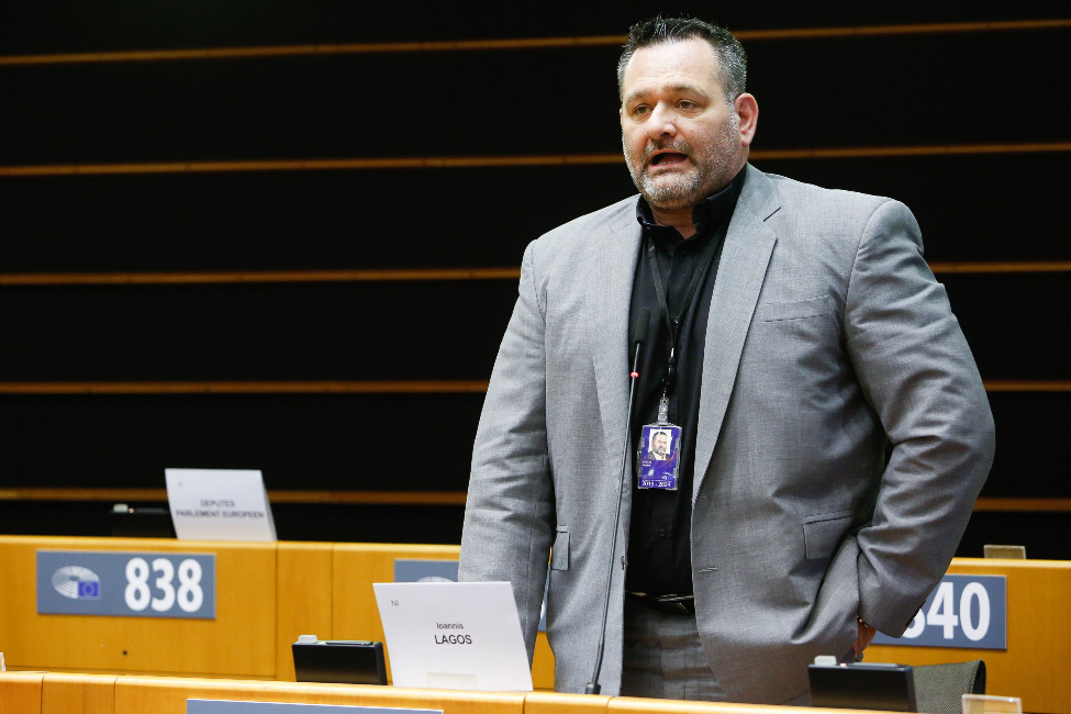 «Μαύρη» μέρα για το Ευρωκοινοβούλιο: Δόθηκε ο λόγος στον καταδικασθέντα Γιάννη Λαγό