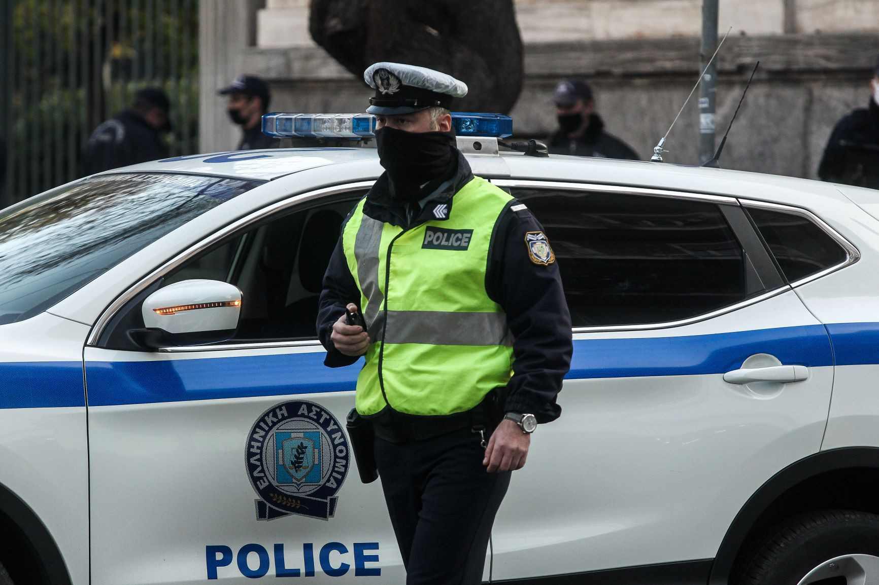 Έκρηξη κρουσμάτων σε αστυνομικούς: «Συνδέονται με την επιφυλακή για το Πολυτεχνείο»