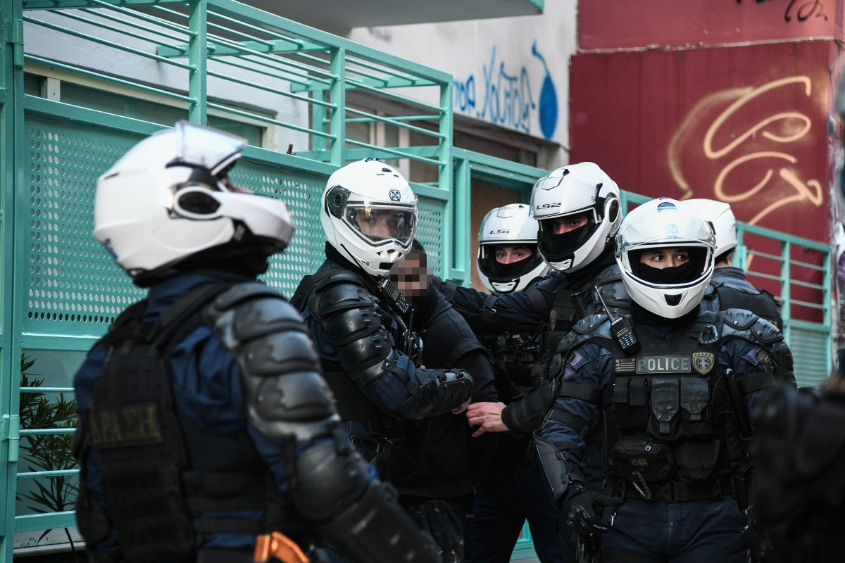 Καταγγελία από ΓΑΔΑ: Συλληφθείς έπαθε επιληπτική κρίση και η αστυνομία αδιαφόρησε
