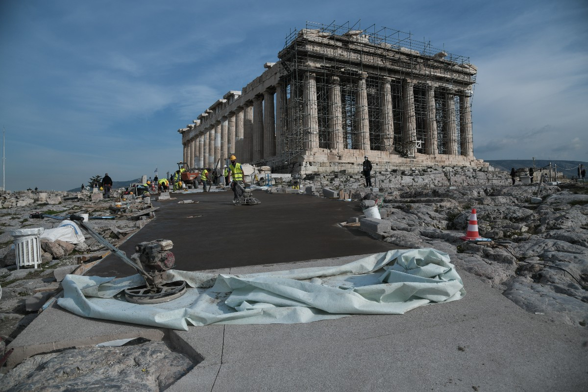 Σύλλογος Ελλήνων Αρχαιολόγων: «Διεθνής διασυρμός με τις παρατυπίες στην Ακρόπολη»