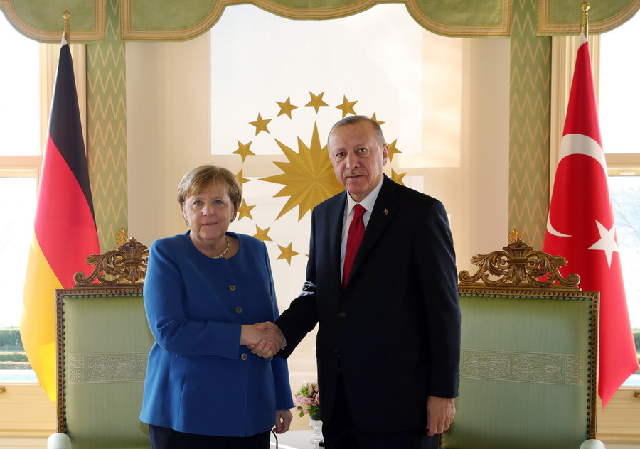 Επικοινωνία Ερντογάν – Μέρκελ για τη «νέα εποχή» στις σχέσεις Γερμανίας – Τουρκίας