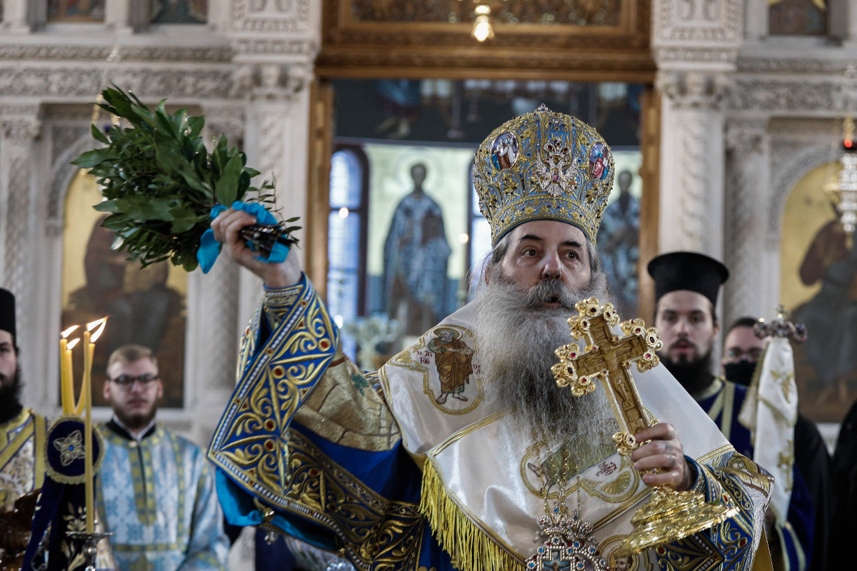 Reuters για Θεοφάνεια: Κράτος εν κράτει η Εκκλησία στην Ελλάδα