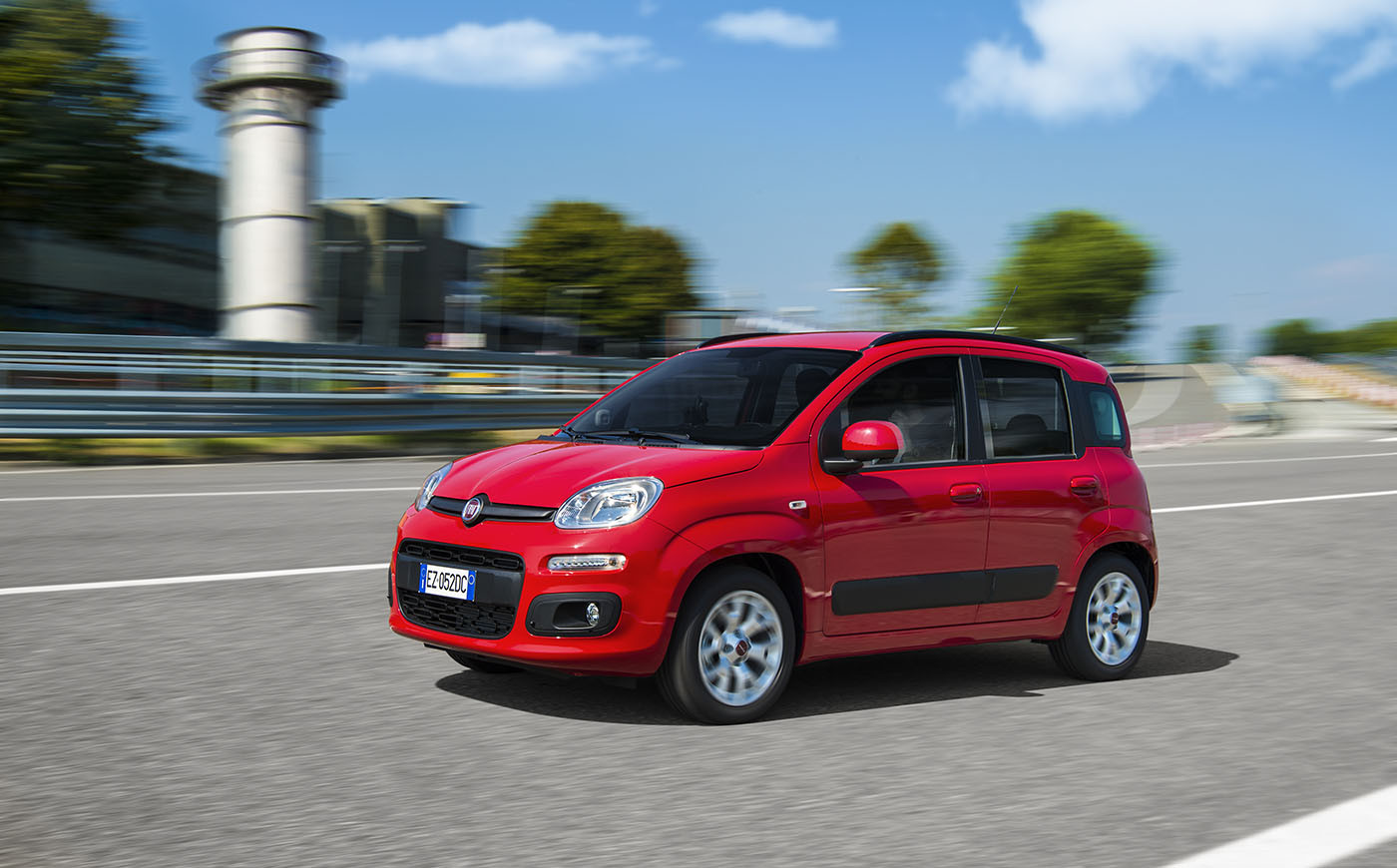 Fiat Panda CNG :100 χιλιόμετρα με 3 ευρώ και χωρίς τέλη κυκλοφορίας