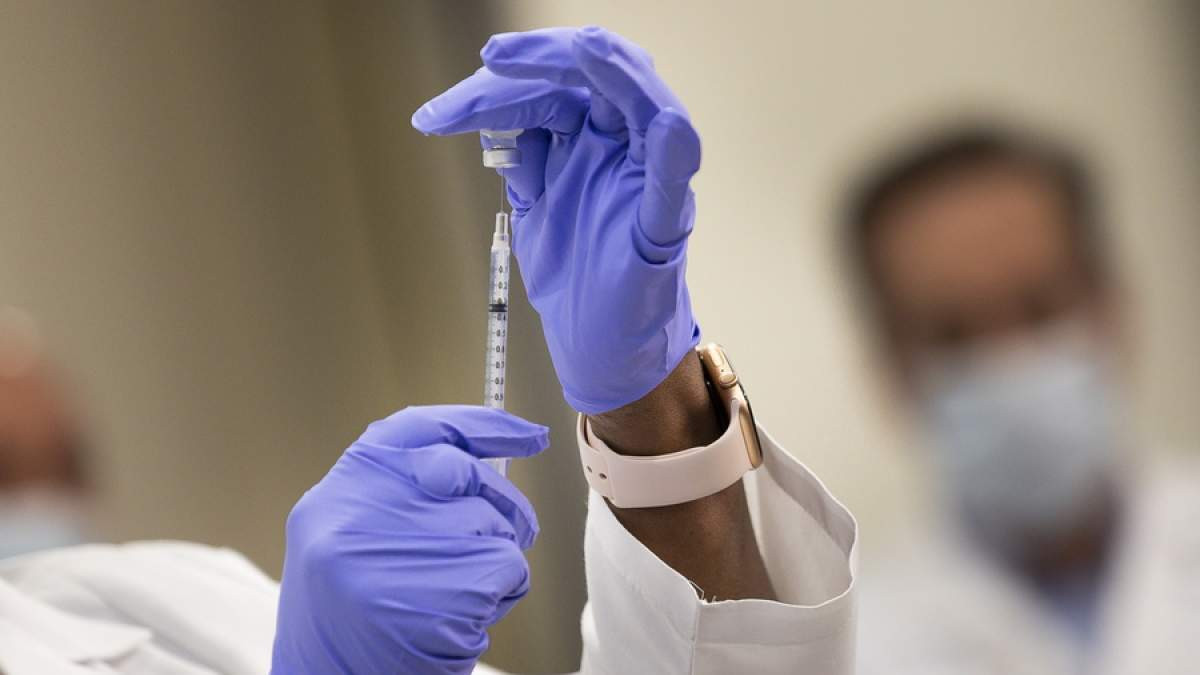 Αποτελεσματικό το εμβόλιο Pfizer-BioNTech στις μεταλλάξεις της Βρετανίας και της Νότιας Αφρικής