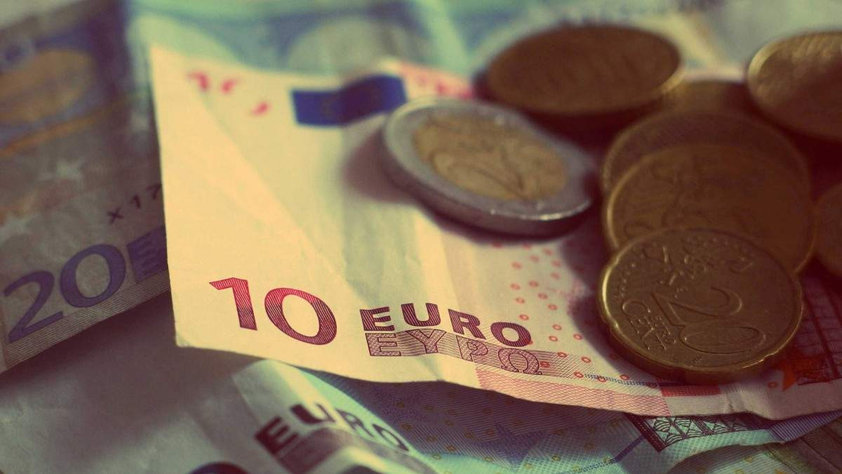 Επίδομα 534 ευρώ: Την Πέμπτη πληρώνονται οι αναστολές συμβάσεων του Ιανουαρίου – Οι δικαιούχοι