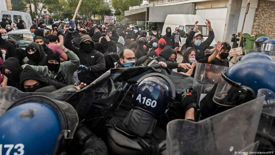 Κύπρος: Αστυνομική βία σε διαδήλωση κατά της διαφθοράς