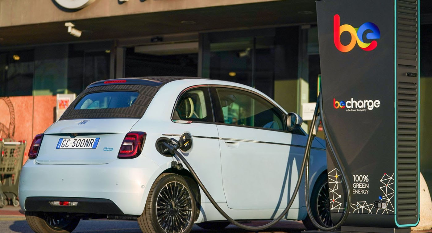 To ηλεκτρικό Fiat 500 θα «πληρώνεται» για να παρκάρει!