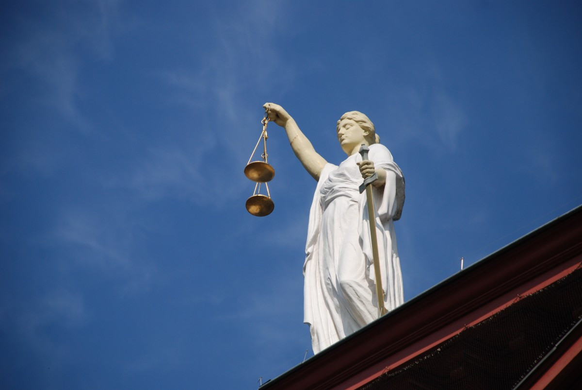 Ένωση Δικαστών και Εισαγγελέων για Κουφοντίνα: Η πολιτεία να αναθεωρήσει τη στάση της