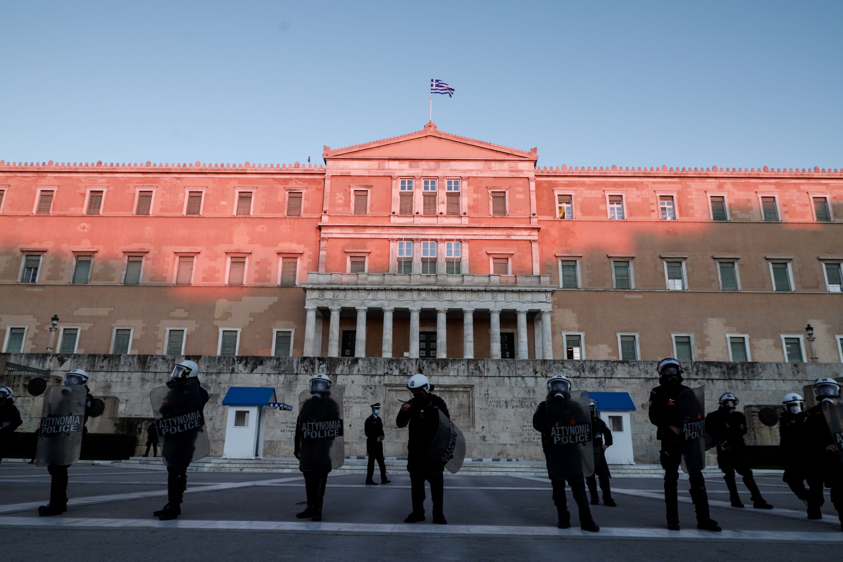 Με ένα φόνο θέλουν να ισοσκελίσουν τους έντεκα του Δ.Κουφοντίνα