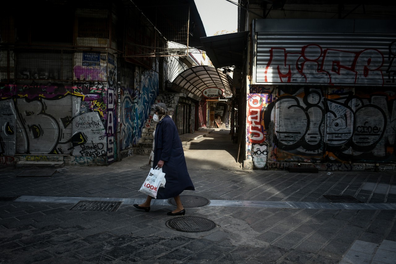 «Πρόβλεψη» Γεωργιάδη για άνοιγμα λιανεμπορίου 22 ή 29 Μαρτίου