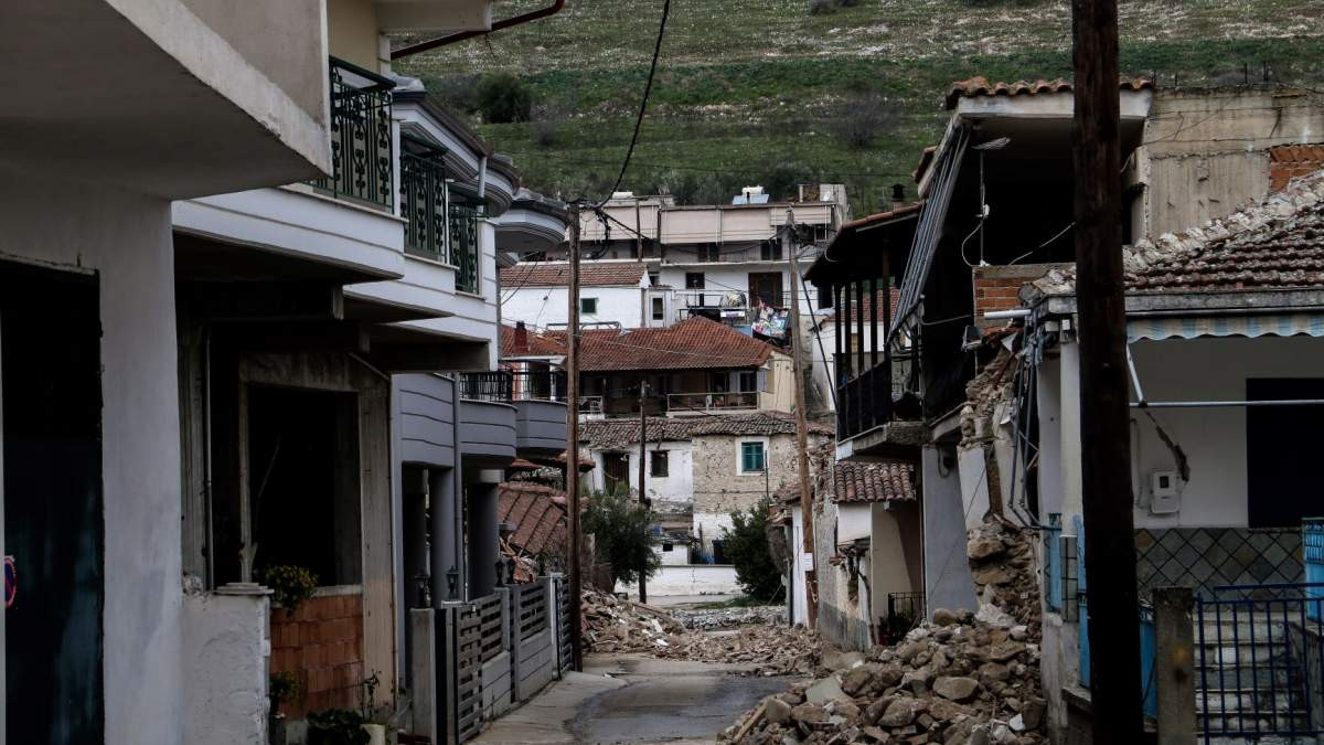 Σεισμός στην Ελασσόνα : Κατά 40 εκατοστά μεγάλωσε η απόσταση ανάμεσα σε Λάρισα και Τρίκαλα