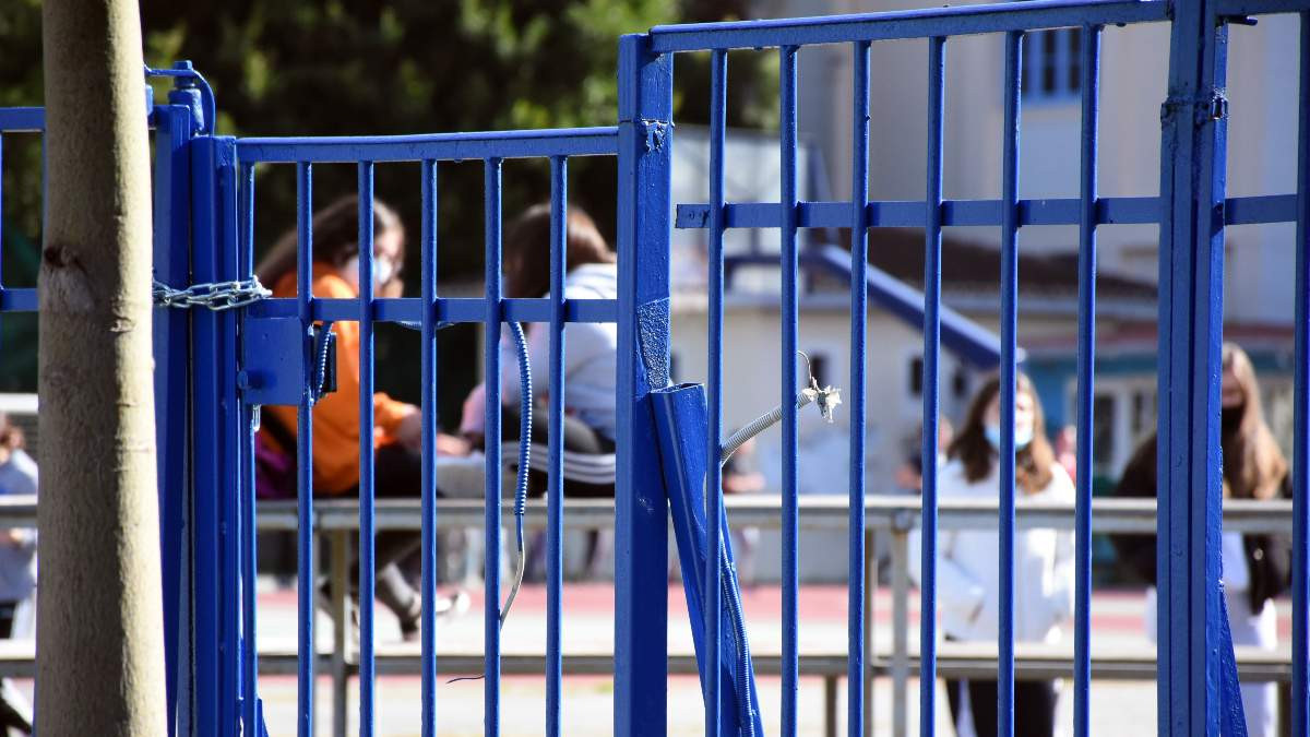 Εισήγηση για κλείσιμο των σχολείων σε όλη την Ελλάδα