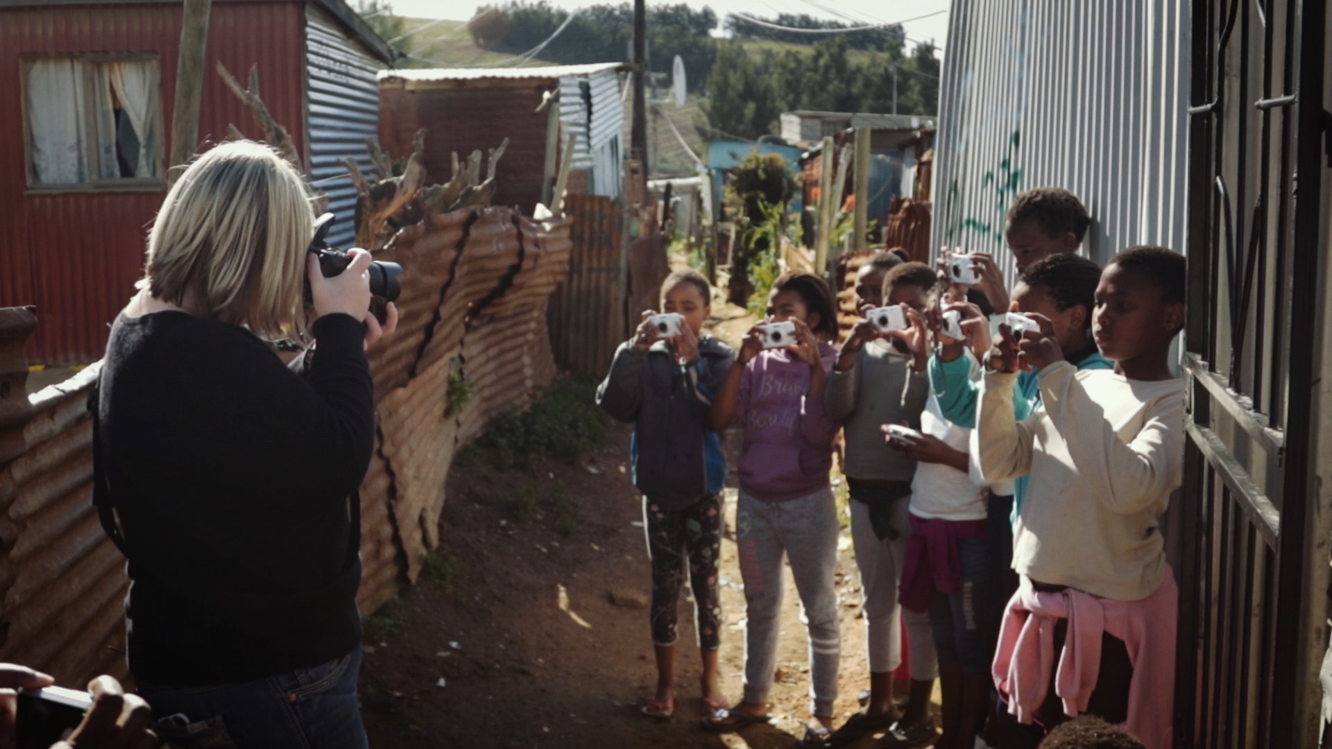 Δείτε στο Tvxs.gr το Film School Africa: Πως ο κινηματογράφος ενώνει μια κοινότητα της Ν. Αφρικής