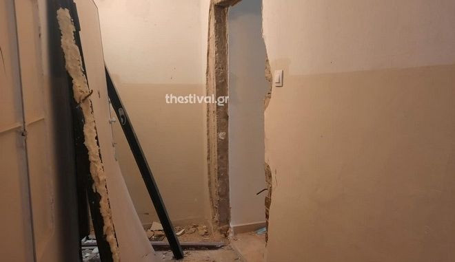 Ισχυρή έκρηξη σε φοιτητικό διαμέρισμα στο κέντρο της Θεσσαλονίκης [Φώτο