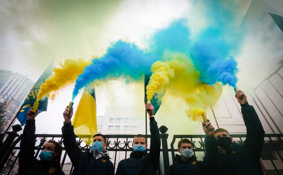 Αναζωπύρωση της ουκρανικής κρίσης: Είναι το ΝΑΤΟ η «σωτηρία» του Κιέβου;