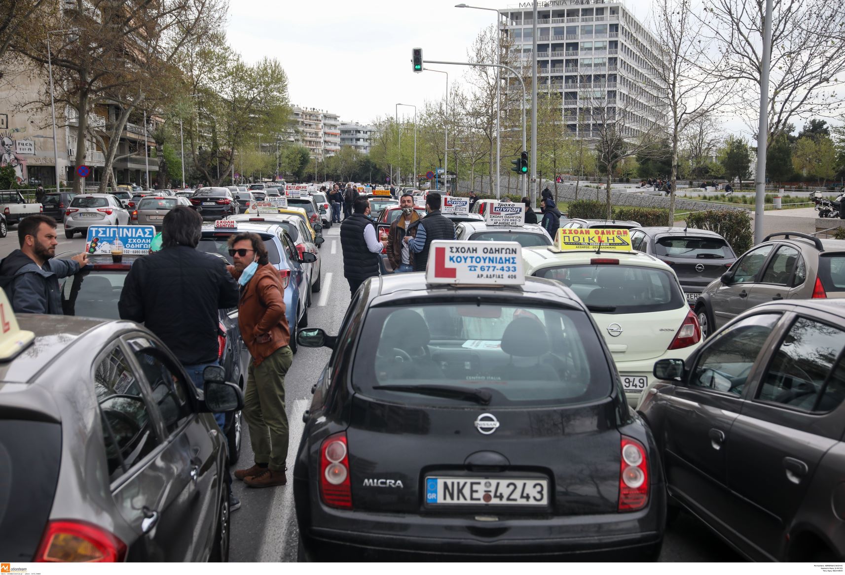 Επαναλειτουργούν οι σχολές οδηγών με διαδικτυακά μαθήματα και self test