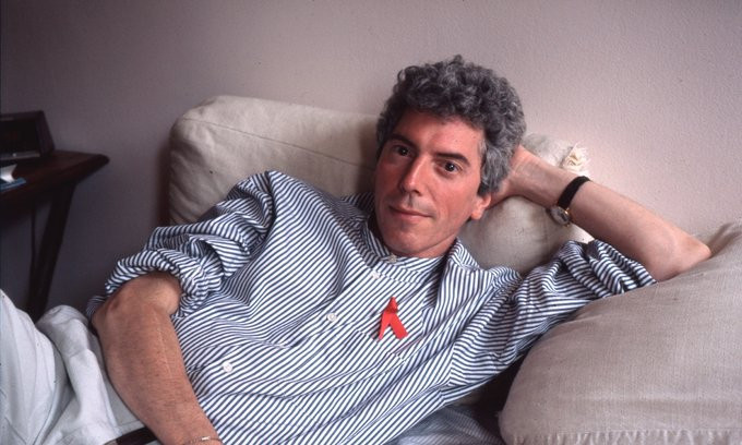 Πέθανε ο ακτιβιστής και εμπνευστής της κόκκινης κορδέλας για το AIDS, Πάτρικ Ο’Κόνελ