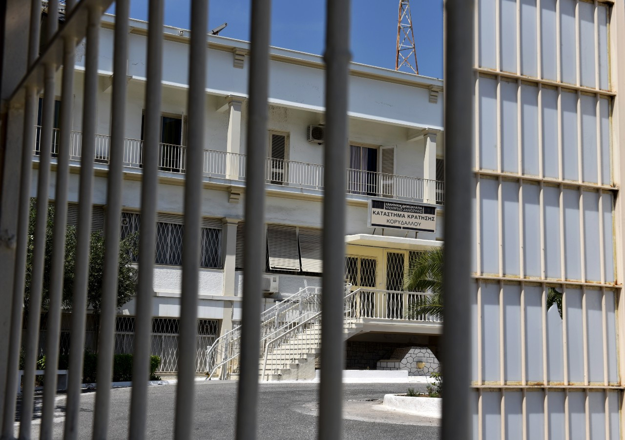 Δικηγόροι: Να παραμείνουν οι φυλακές στο υπουργείο Δικαιοσύνης