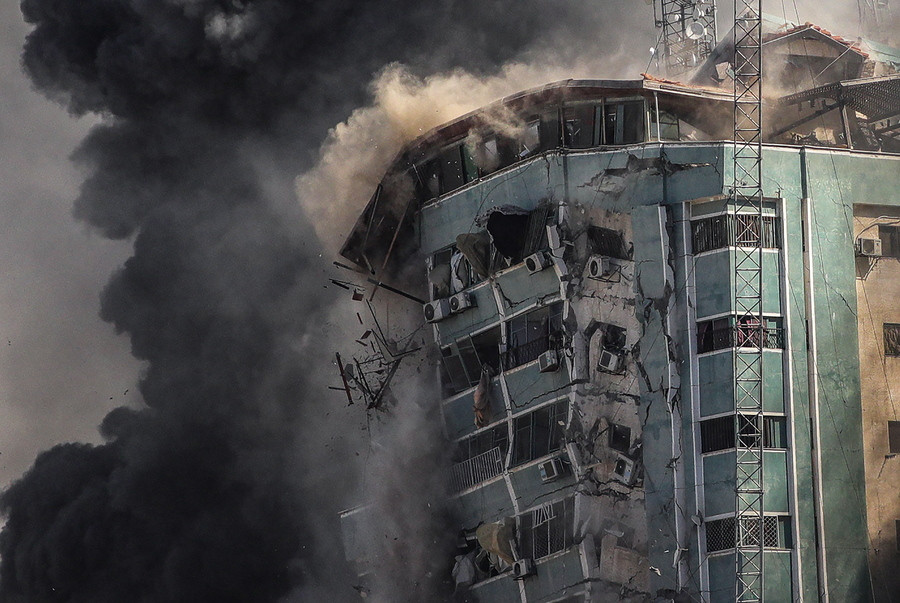 Διεθνείς αντιδράσεις και επικοινωνία Νετανιάχου – Μπάιντεν για τον ισραηλινό βομβαρδισμό στα γραφεία Associated Press – Al Jazeera