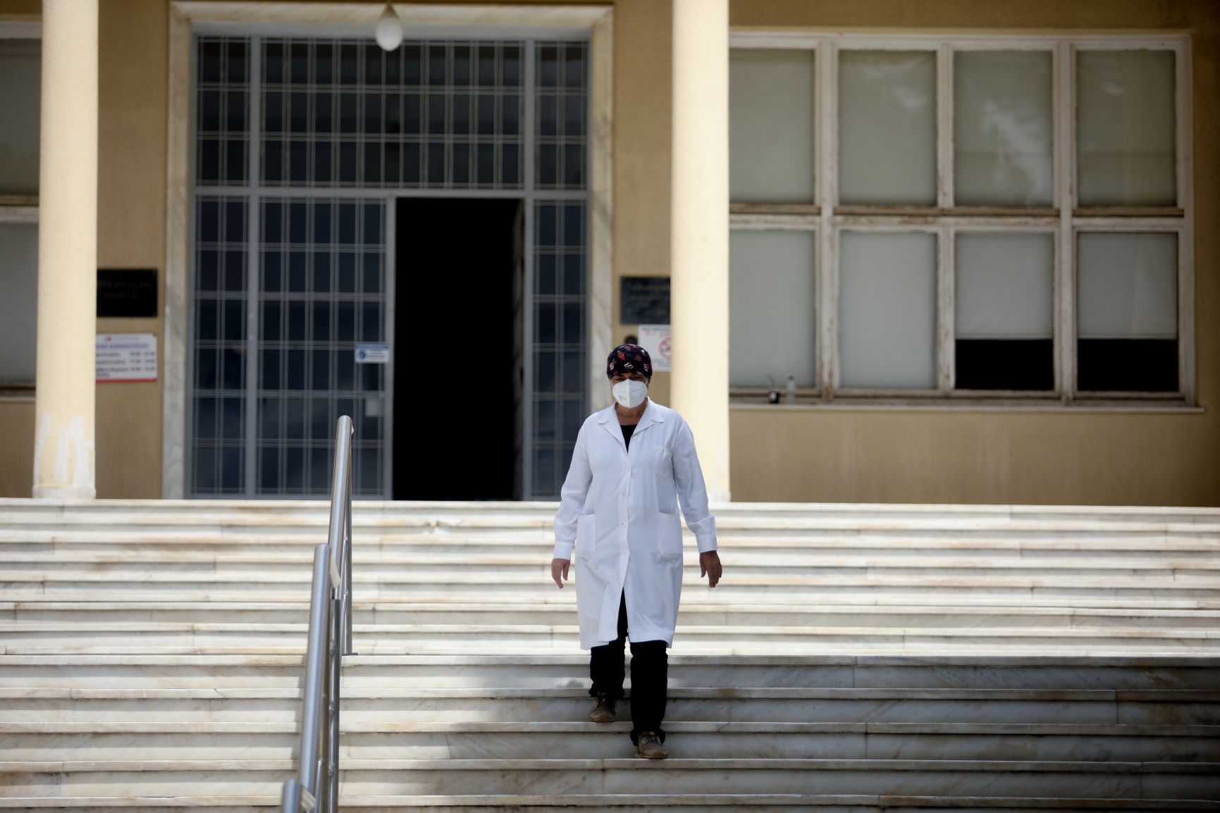 Θανατηφόρα η εγκατάλειψη του δημόσιου συστήματος υγείας: Η Ελλάδα μετράει περισσότερους θανάτους από μη covid νοσήματα