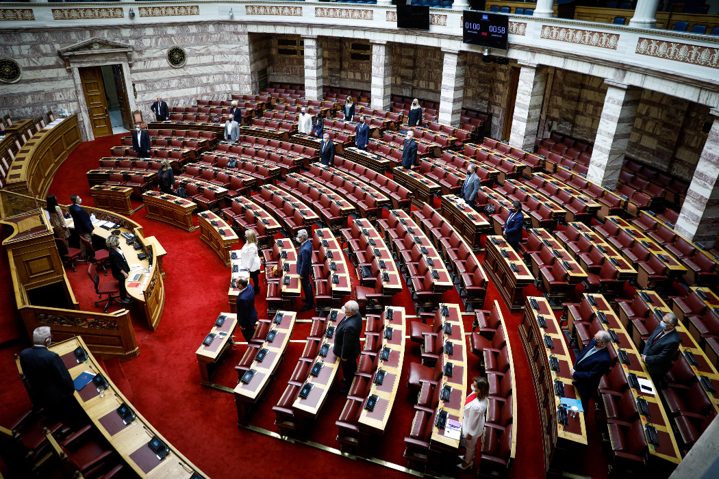 Στη Βουλή οι αποκαλύψεις του tvxs.gr για τη θνητότητα στις ΜΕΘ: Τι ζητούν βουλευτές του ΣΥΡΙΖΑ με ερώτησή τους