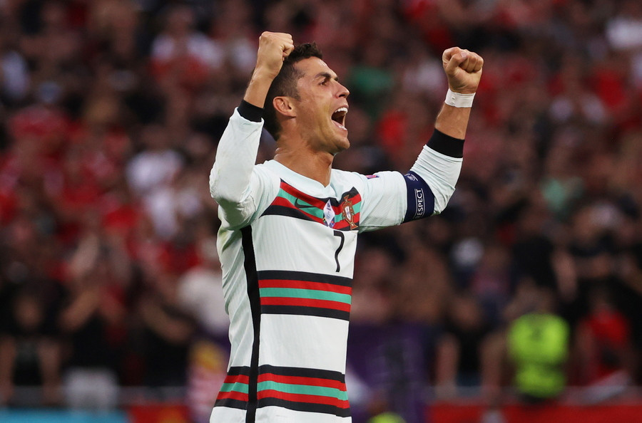 Ανώτερη και τυχερή η Πορτογαλία, 3-0 την Ουγγαρία με τον Ρονάλντο να γράφει ιστορία [Βίντεο]