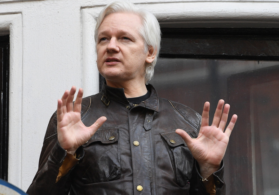 Διαδικτυακή εκδήλωση-συζήτηση: O δημοσιογράφος Julian Assange θύμα βασανιστηρίων