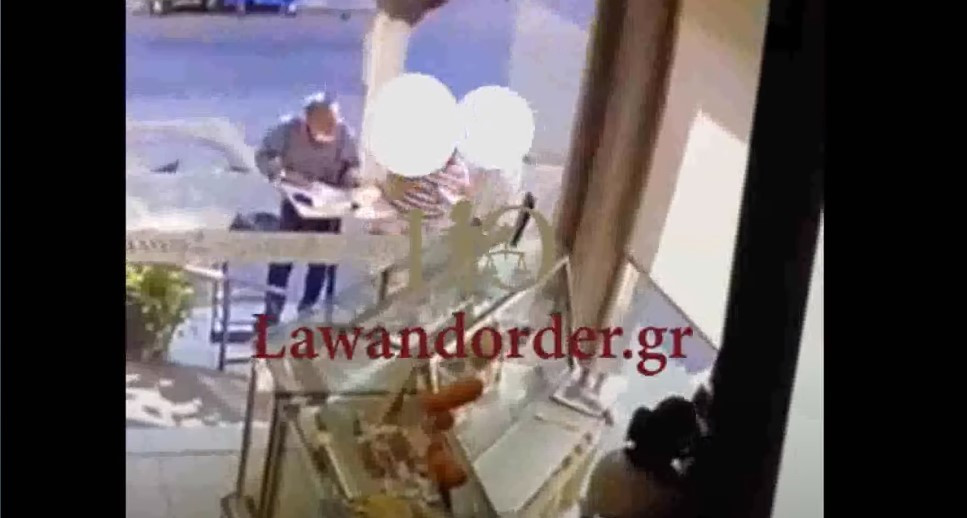 Βίντεο ντοκουμέντο από την επίθεση με μαχαίρι στου Ζωγράφου