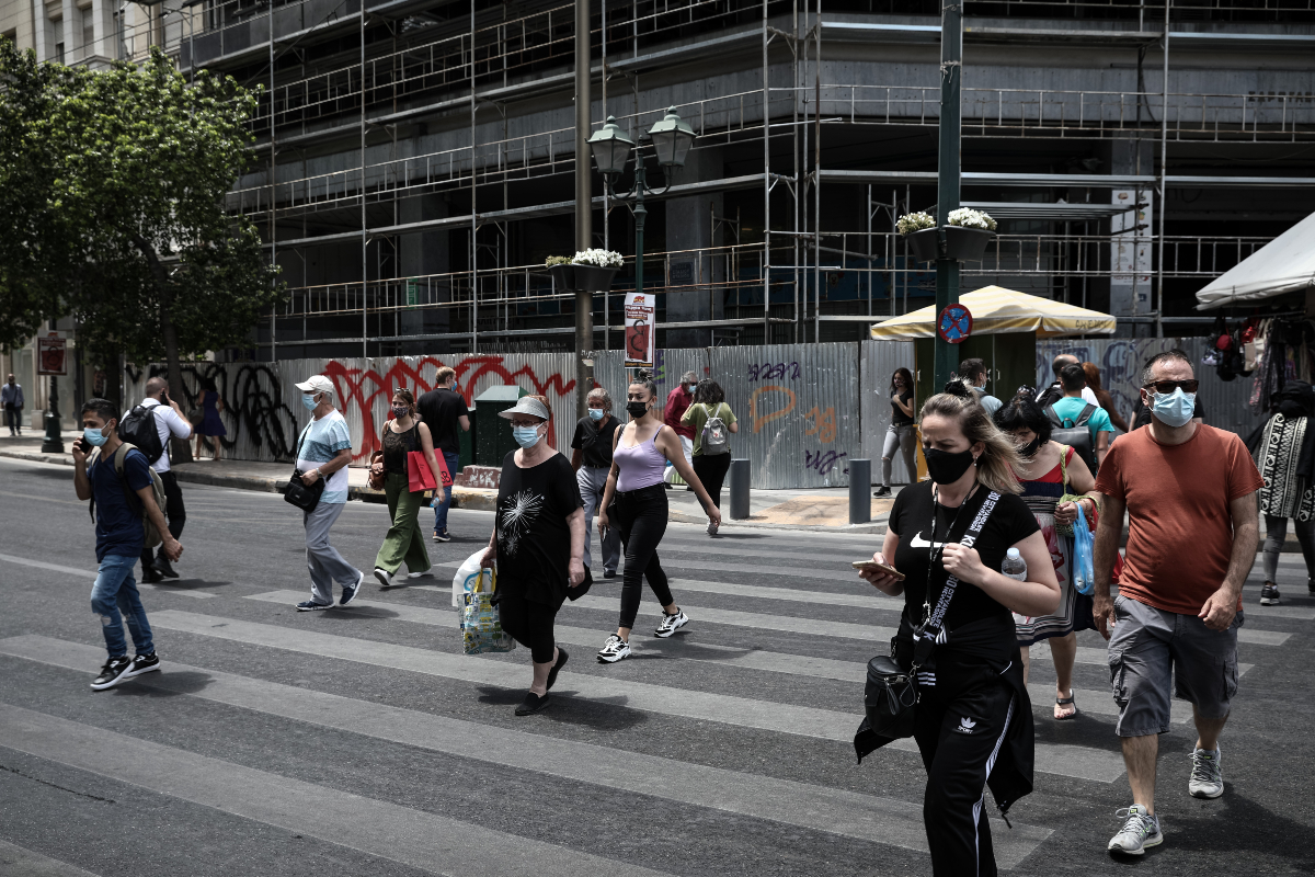 Έρευνα ΓΣΕΕ: 83% των εργαζομένων λέει ότι δεν μπορεί να ζήσει με τον κατώτατο μισθό