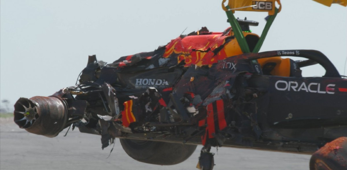 Formula 1: Τρομακτικό ατύχημα με Φερστάπεν και Χάμιλτον