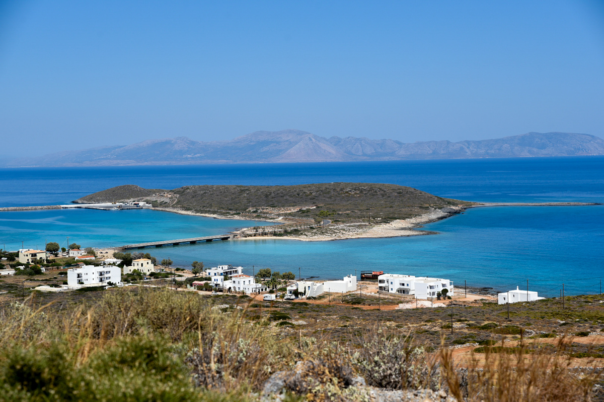 Κύθηρα, ένα γοητευτικό νησί με έντονες αντιθέσεις και ιδιαίτερο χαρακτήρα