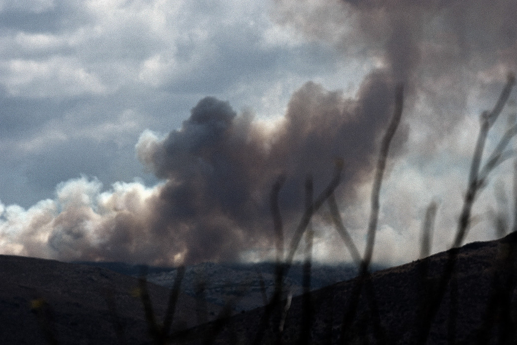 Φωτιά στην Αργολίδα: Εκκενώνεται το χωριό Γκάτζια – Πολύ ισχυροί οι άνεμοι στην περιοχή
