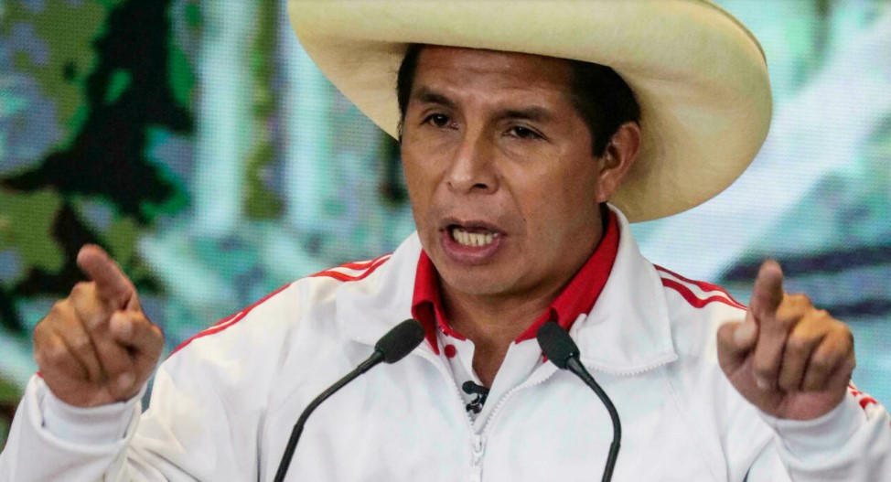 Νέος πρόεδρος Περού: «Δεν είμαι ούτε τσαβιστής, ούτε κομμουνιστής»